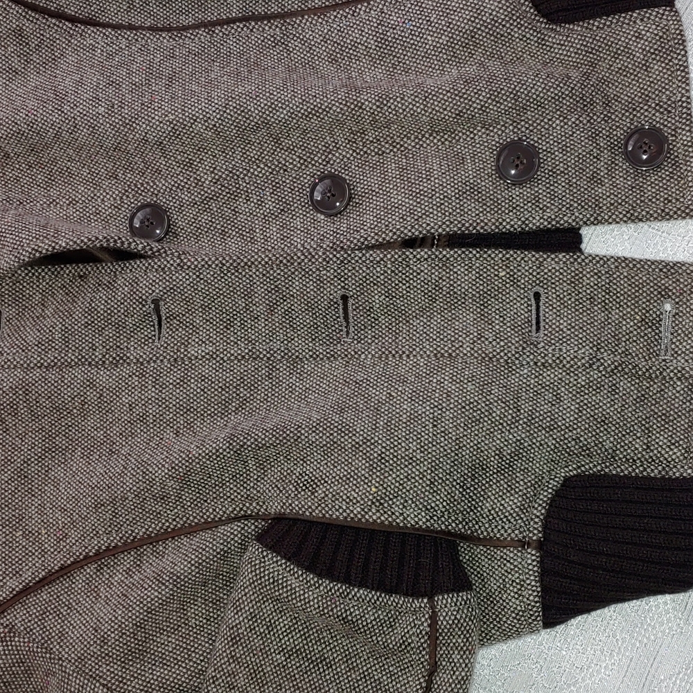 Guess jacket - Picture 3 of 11